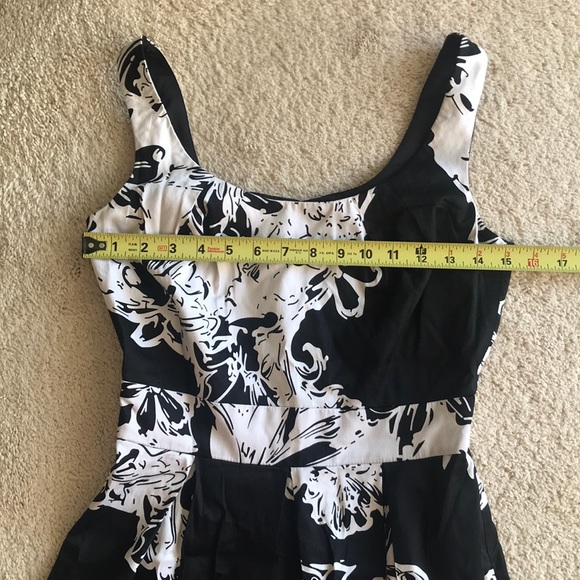 Black house white market dress size 0 - Picture 7 of 8